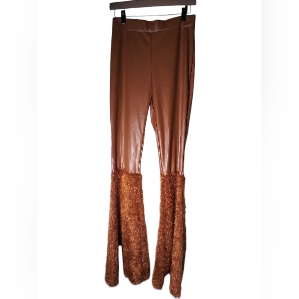 Goodtimesusa 70s vibe brown pull on pants with flared faux fur at bottom